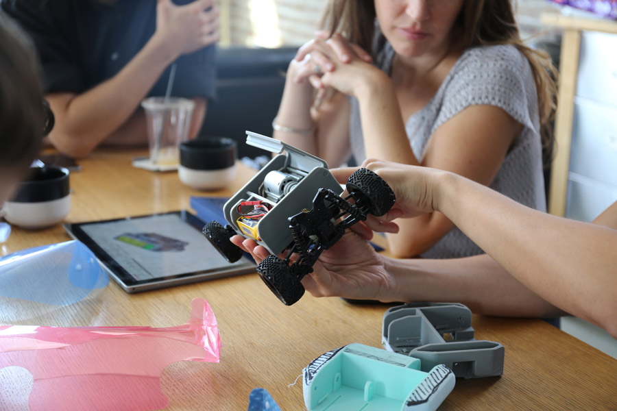 RaceYa - Toy Cars for Teaching STEM